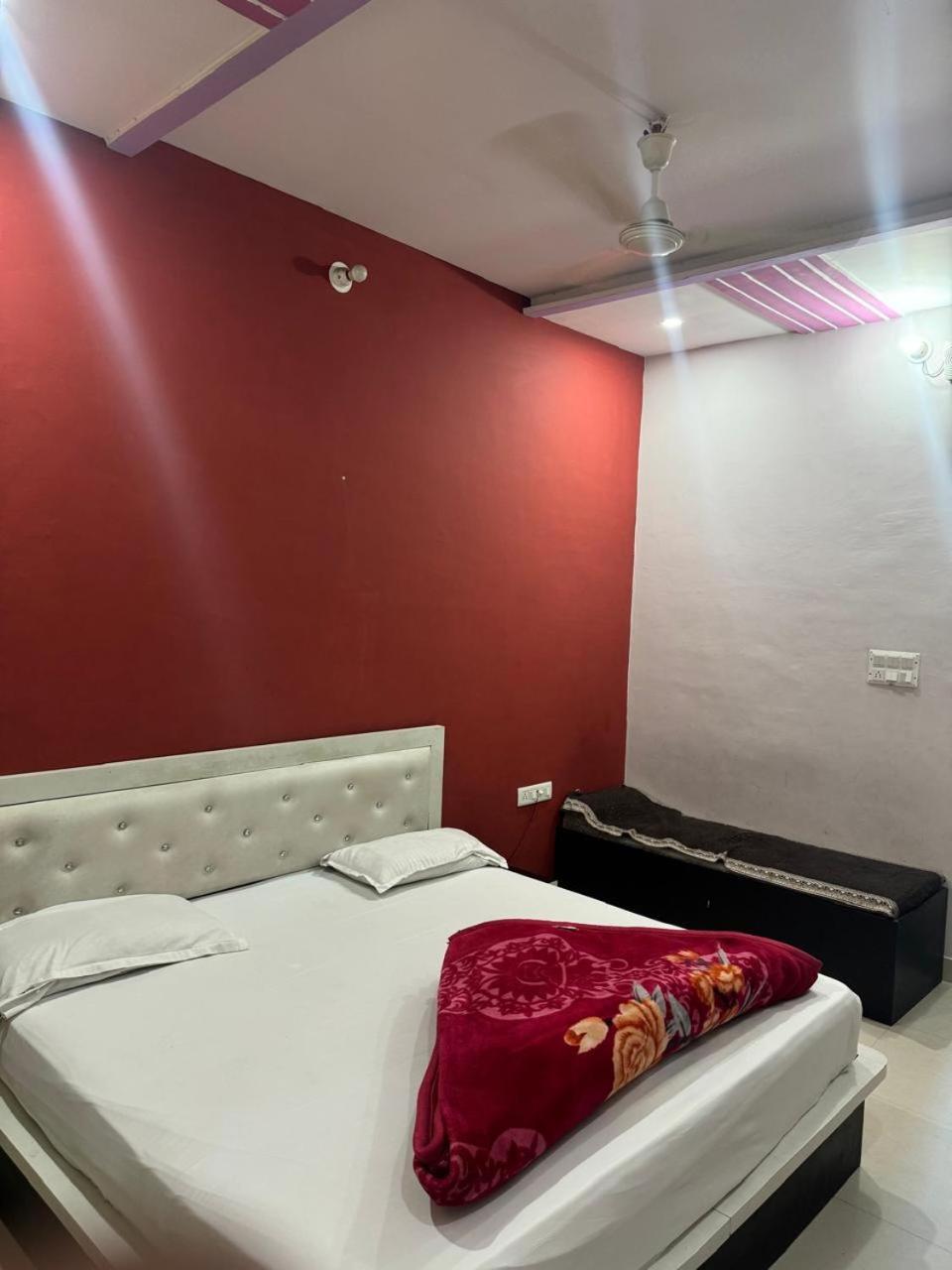 Hotel Aapno Shyam And Restaurant Khātu Екстериор снимка